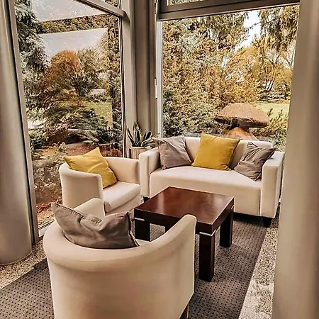 Azyl Hotel Kąty Wrocławskie