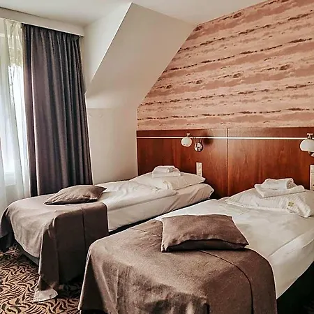 Azyl Hotel Kąty Wrocławskie