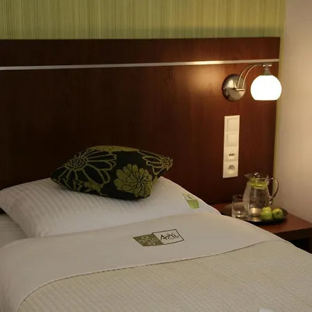 Azyl Hotel
